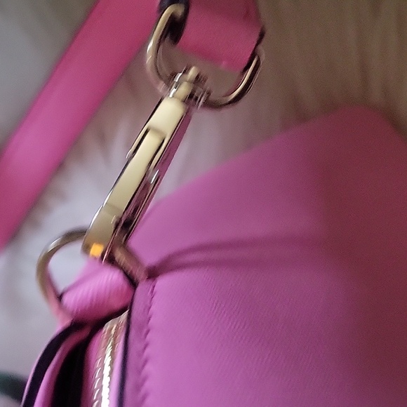 Kate Spade Vibrant Pink Satchel - Picture 8 of 16